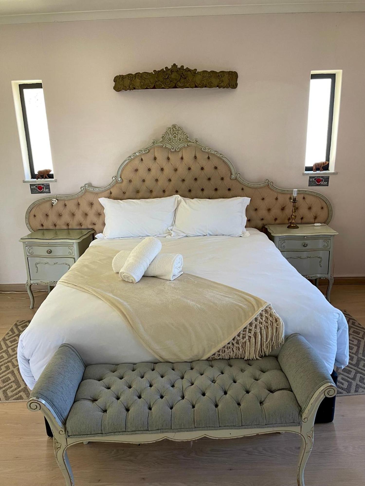 19 Boekenhout Homestay Cape Town